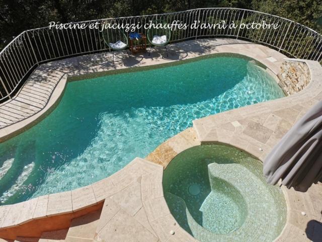 Appart Pins&parasol, piscine chauffée et bain à remous Taradeau Exterior foto